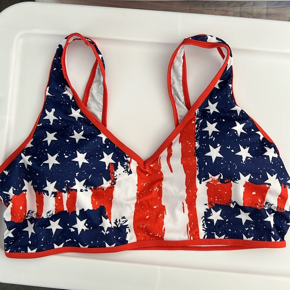 Plus Size American Flag Stars Stripes High Waisted Bikini Set - Picture 2 of 10